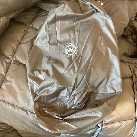Michael Kors Quilted Puffer Coat Size Medium Brown Mid Length Packable Jacket - Picture 9 of 13